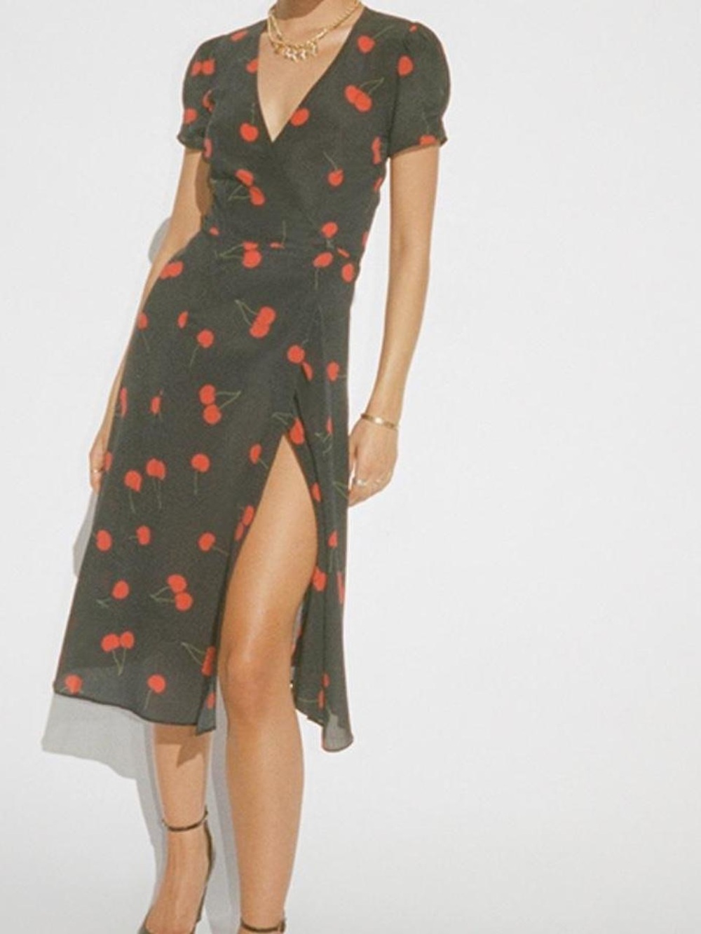 Réalisation Par Wild Cherry 🍒 Navy Silk Wrap Dress - Midi Cap Sleeve - Picture 2 of 5